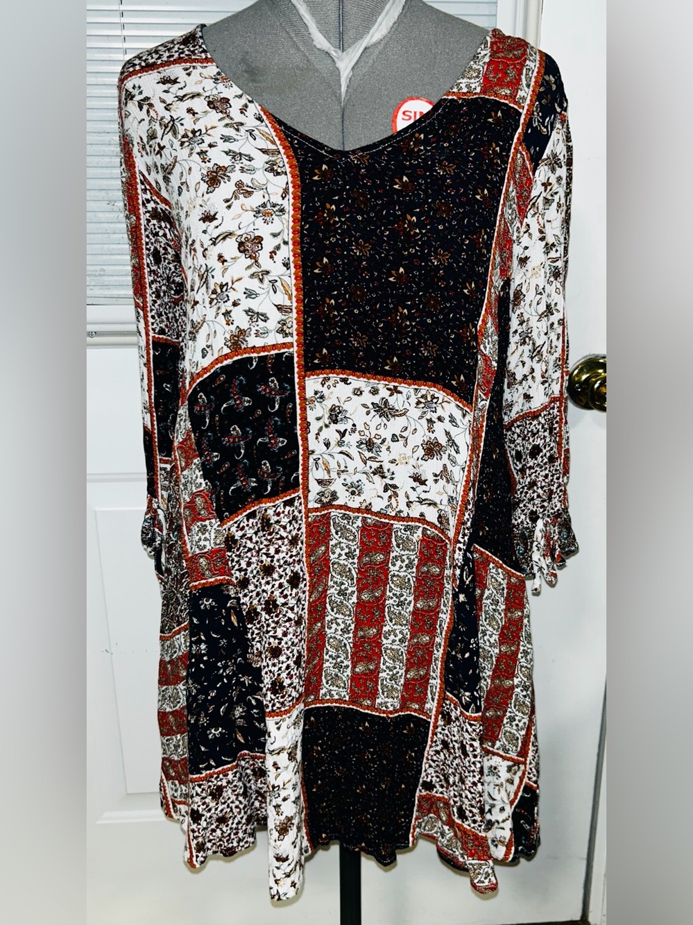 Umgee Patchwork Print Backless Tunic Dress in Black, White & Rust